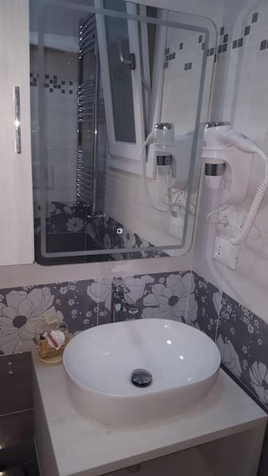 Hotel Martina'S House Porto Cesareo Esterno foto